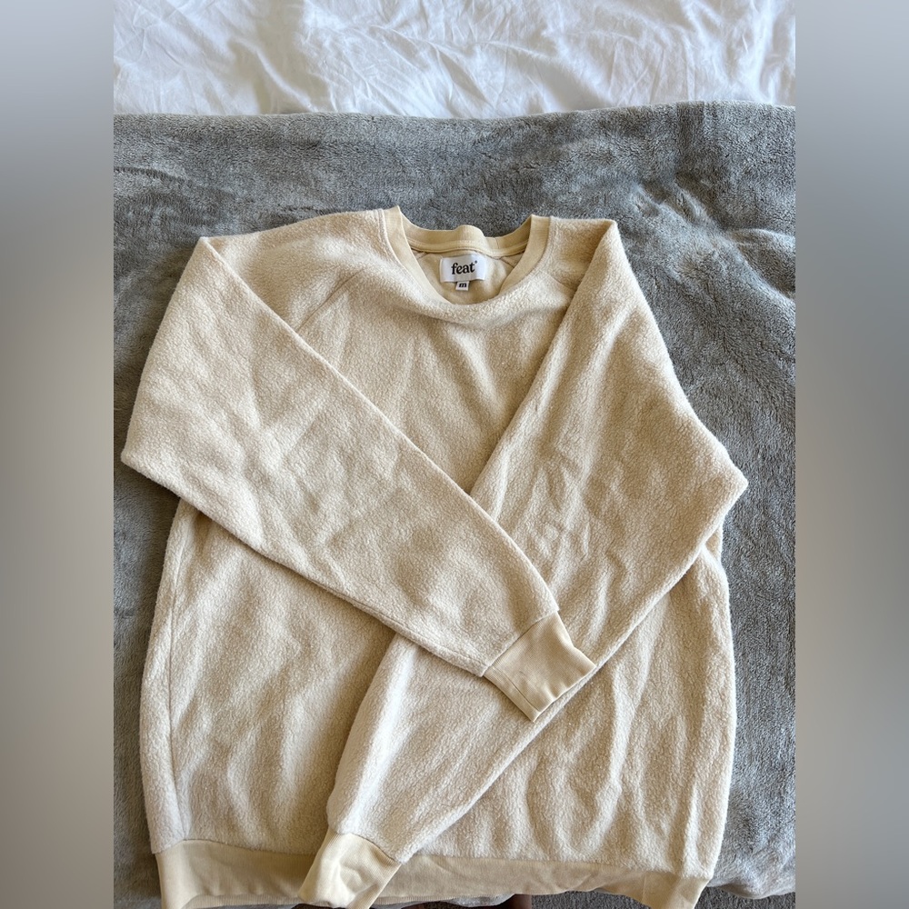 Feat Fleece Sweater Size M